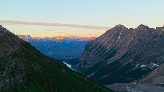 Gorgeous evening glow on the distant peaks in Skoki