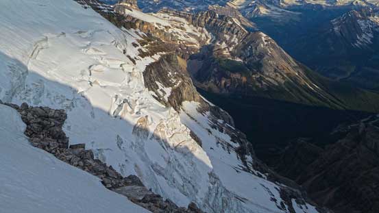 Impressive seracs on the north side