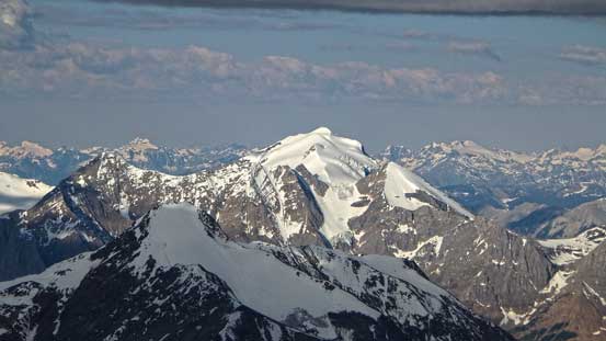 Beautiful glaciated Mt. Vaux. I was told it'll be covered in the new edition of Kane's book
