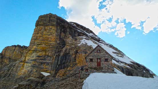 This hut is made full of stone