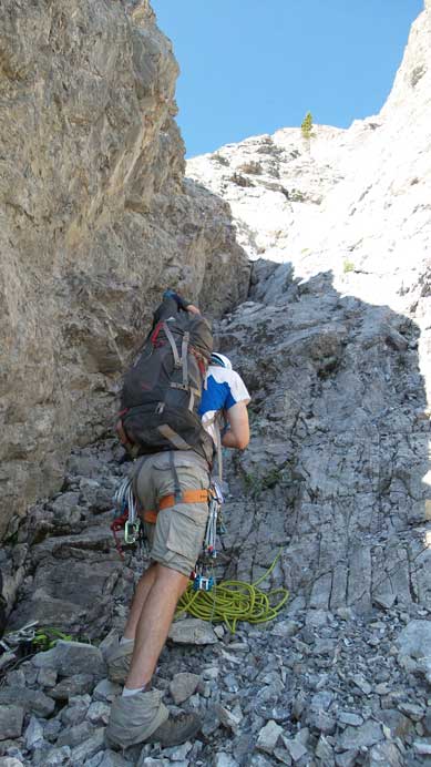 We decided to rope up in this gully. (We really didn't have to though)