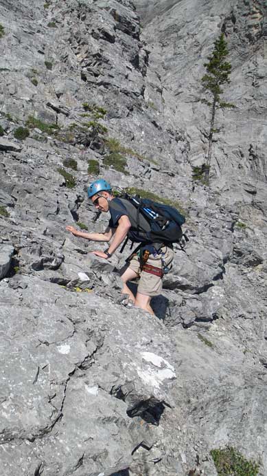 While I seconding up this pitch, Ken decided to just solo ascend behind me. 