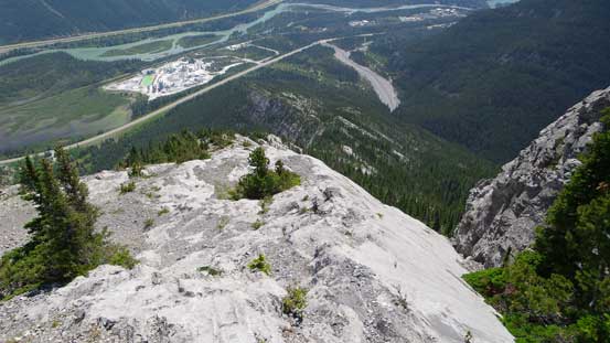 Looking down some scrambling terrain on Door Jamb Mtn.