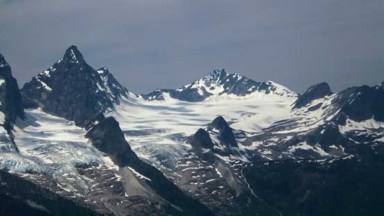 Uto Peak and Avalanche Mountain with a not-so-often seen glacier