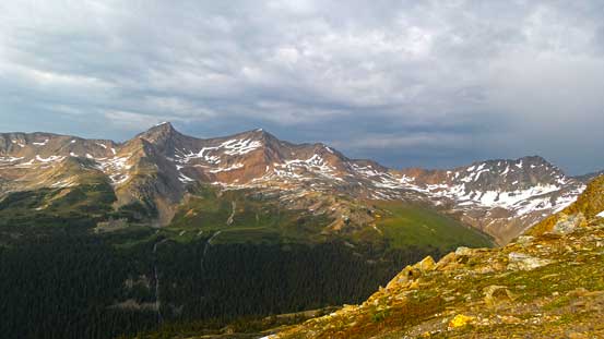 Across the valley towards east, we could see Moonraker Peak (left)