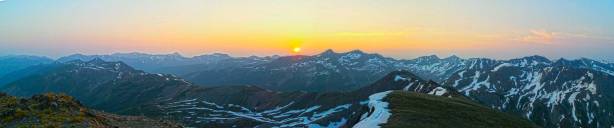 Partial summit panorama. Click to view large size.