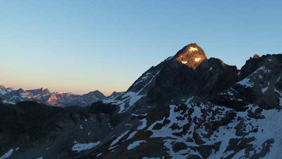 Alpenglow on Eagle Peak