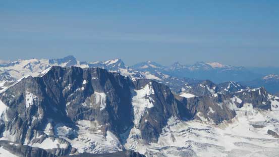 Looking over the NE Face of Mt. Bonny towards more peaks in the Selkirks
