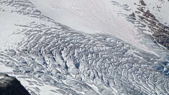 Crevasses on Illecilliwaet Glacier