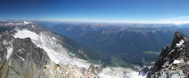 Panorama of Beaver River Valley. Click to view large size.
