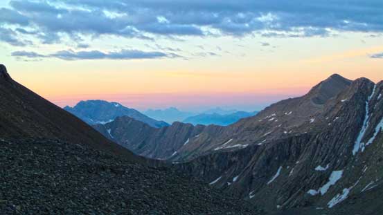 Morning colours on the horizon