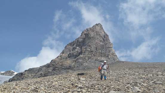Eric descending the loooong scree slope.