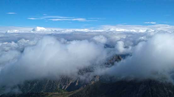 Another ocean of clouds