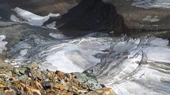 Glacier on the north face of Cinnamon Peak