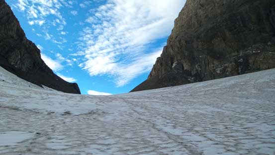 Easy going towards French/Robertson col