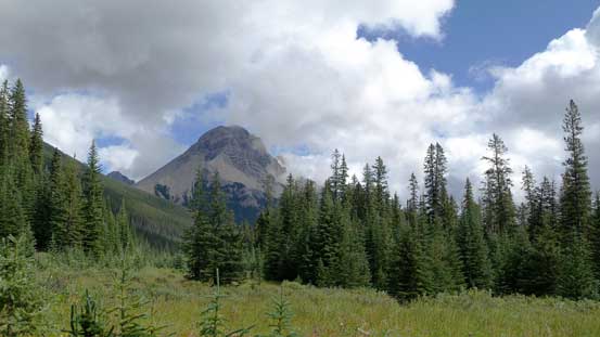 A view of the unofficially named Mt. Splendid from the parking lot. 