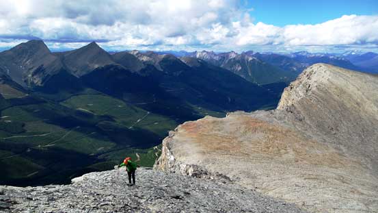 Vern starting the trudge. Harrison/Folk col below