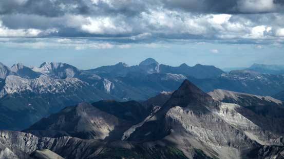 In the distance we could see Crowsnest Mountain. In the foreground is Phillips Peak