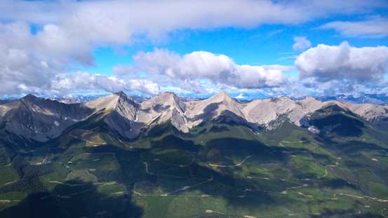 A view of the range of unnamed peaks to the west