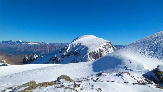 Looking back, Diadem Peak starts to look small
