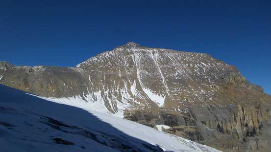 Mushroom Peak seem from Diadem's south slope