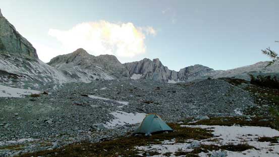 Eventually we decided to bivy at the last tree, and melt snow for water.
