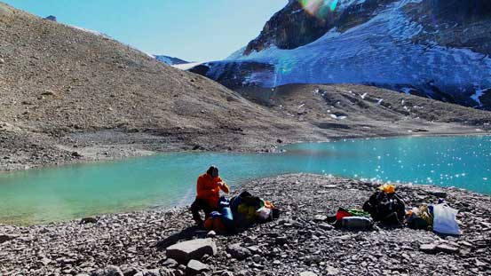 We found an excellent "peninsula" in this lake. Would be great if there's no wind though.