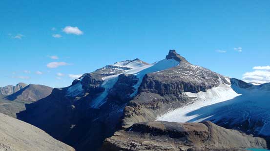 Resolute Mountain has two separate peaks - Lion Peak and Lioness Peak