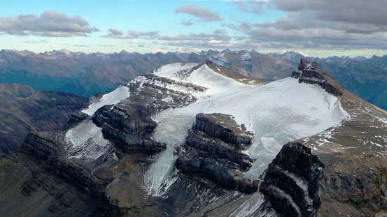 Resolute Mountain is glaciated on its north side. Form this angle it's definitely a sexy peak.