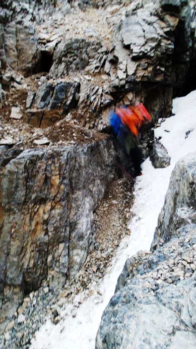Raff demonstrating "cliff jump".