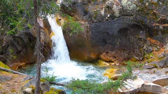 An interesting mini-waterfall.