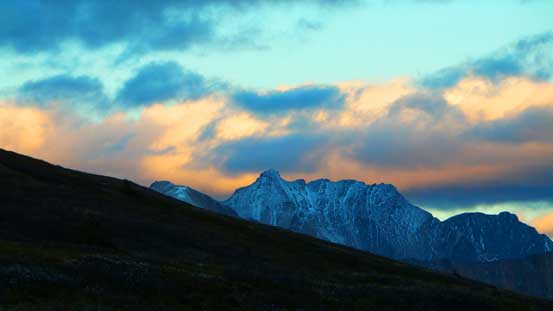 Evening colours by Mt. Aztec