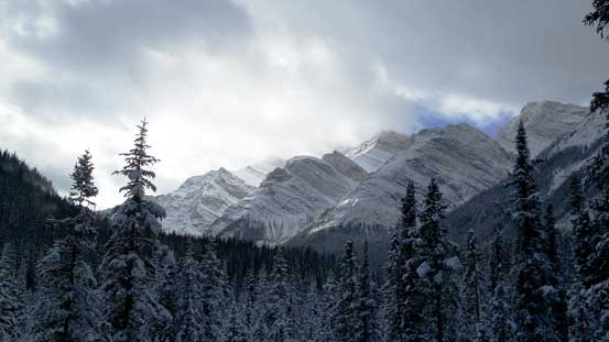 Another view of peaks on Colin Range. As far as I know none of these are named.