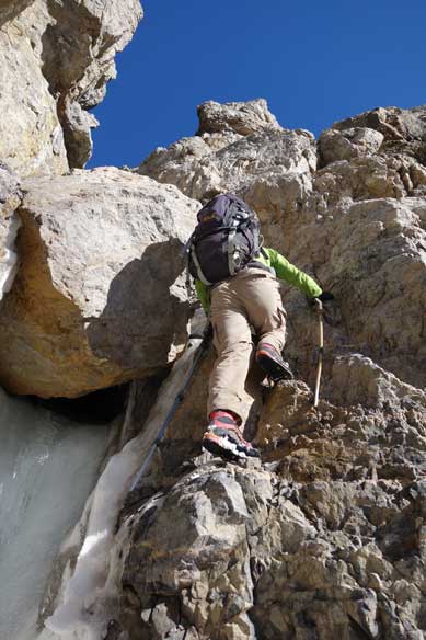 Me ascending a very difficult step. Photo by Raff