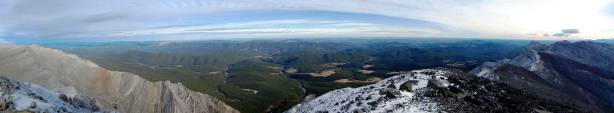 Summit Panorama looking towards the prairie. Click to view large size.