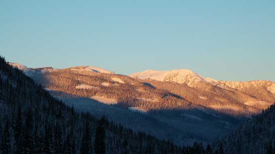 Morning colour shone on Mt. Milton