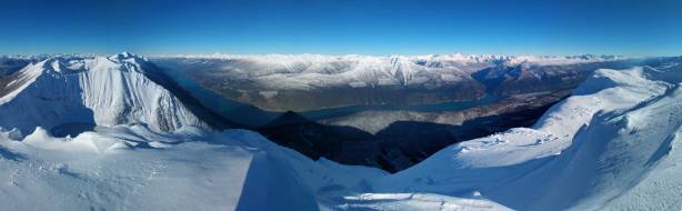 Panorama of the Rocky Mountain Trench from the summit. Click to view large size.