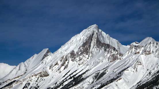 Two hours later we finally got some nice views. This is Mt. Mercer