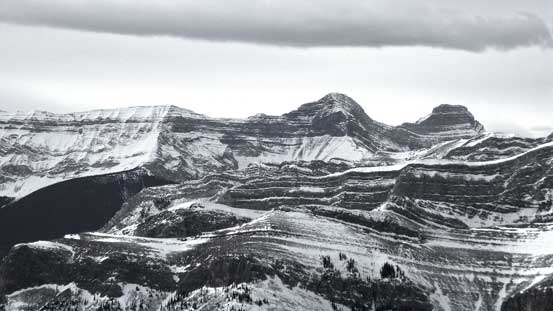 The unusual view of the back-side of Girouard and Inglismaldie