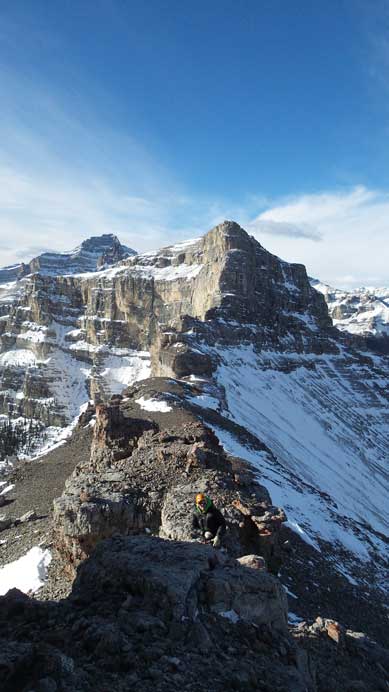 Great view of the connecting ridge to the higher unnamed peak. But very strong wind.