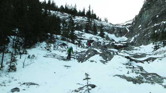 Descending towards the first rock wall