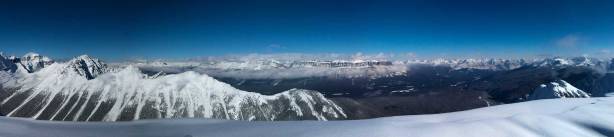 Summit Panorama looking into Banff Park. Click to view large size.