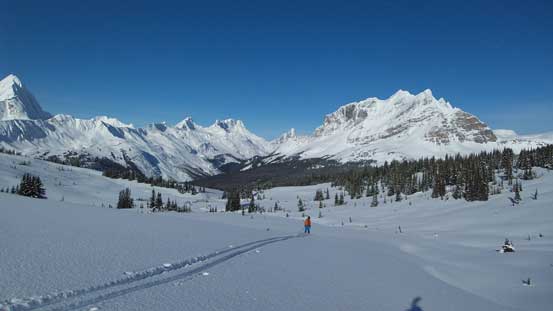 We had to drop another 250 m or so to get around to central Miette Pass