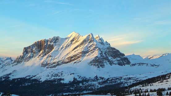 A bit of evening colours on Salient Mountain
