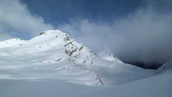 Looking towards our second objective - Peyto Peak.