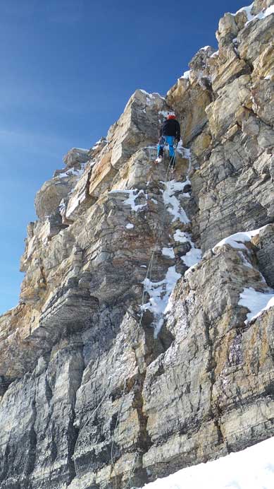 Ben rapping off the SE Corner