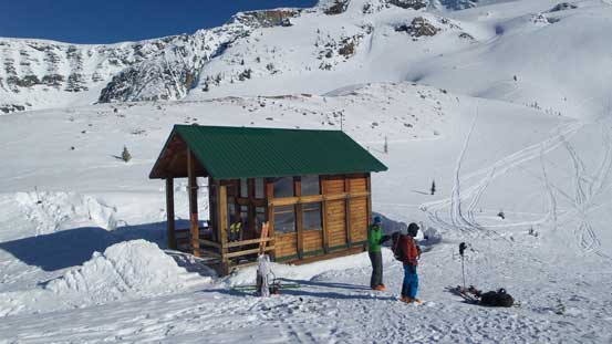 Asulkan Hut isn't as big as I expect