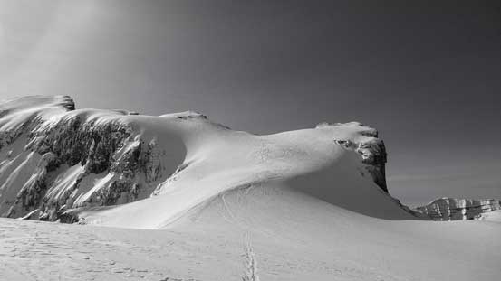 A closer look in black-and-white. You can also see the ski tracks.