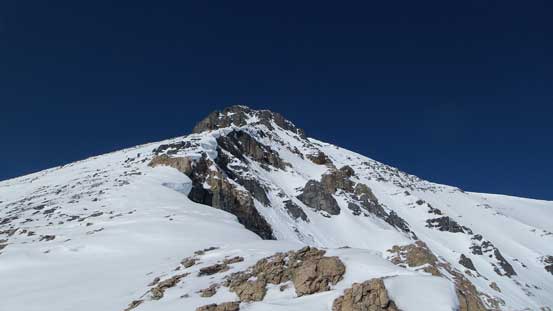 Getting higher we could see the upper mountain