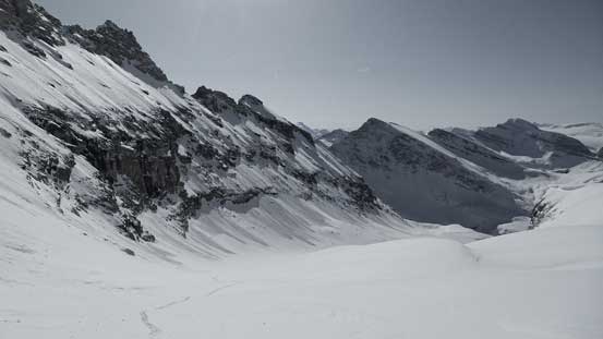 Continuing down the long valley...